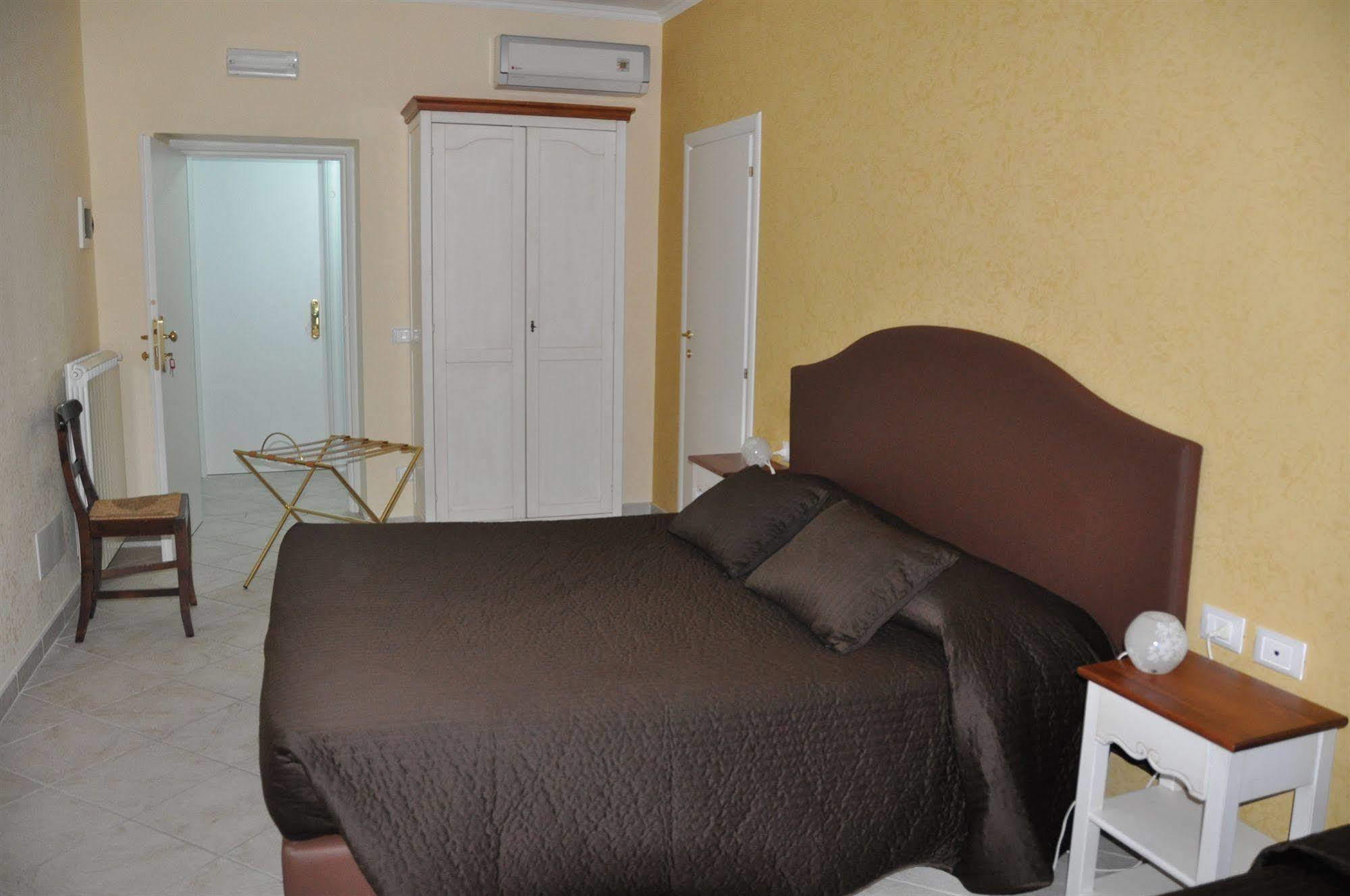 Bed and Breakfast Re Monti Roma Esterno foto